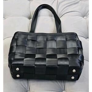 HARVEYS The Original Seatbelt Bag BLACK Tote Zip Up Purse